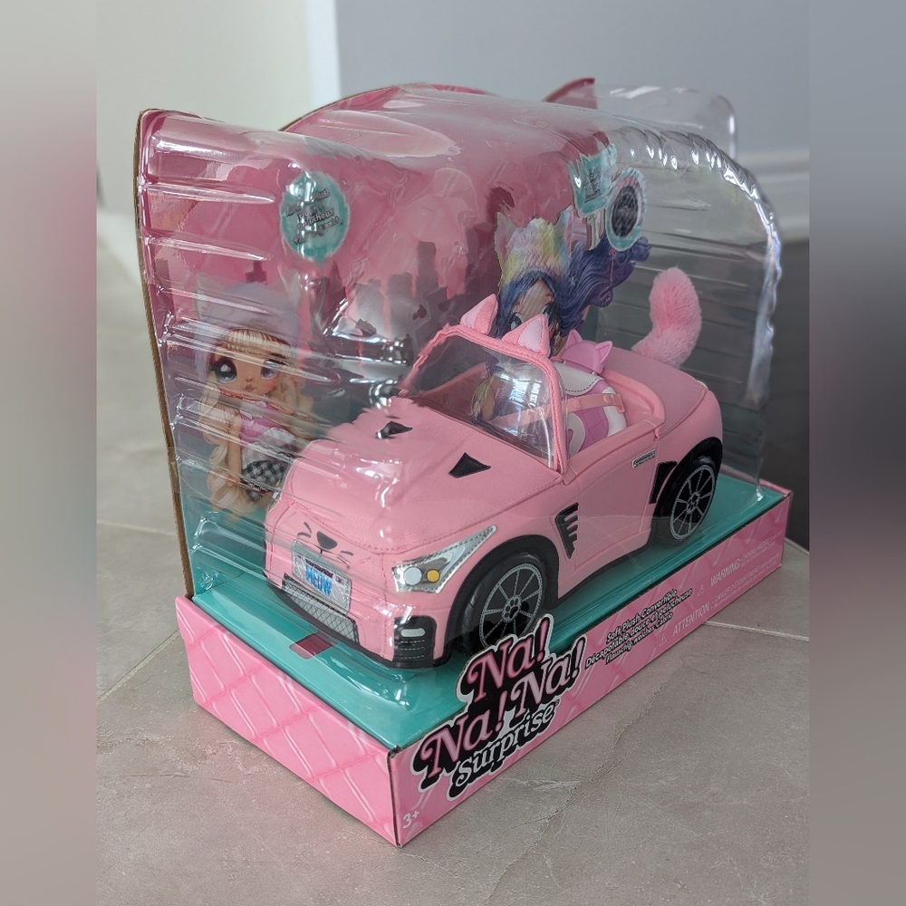Brand new Na! Na! Na! Surprise Soft Plush Convertible car